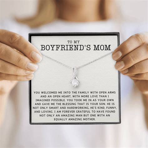 to my boyfriend's mom gifts